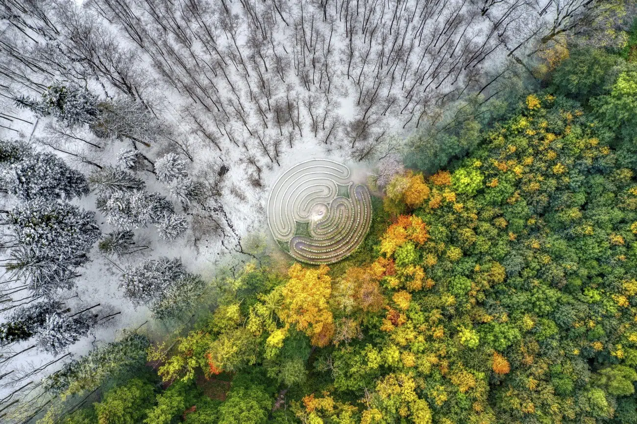 A labyrinth in the spa park in the town of Jesenak, photographed in two different seasons