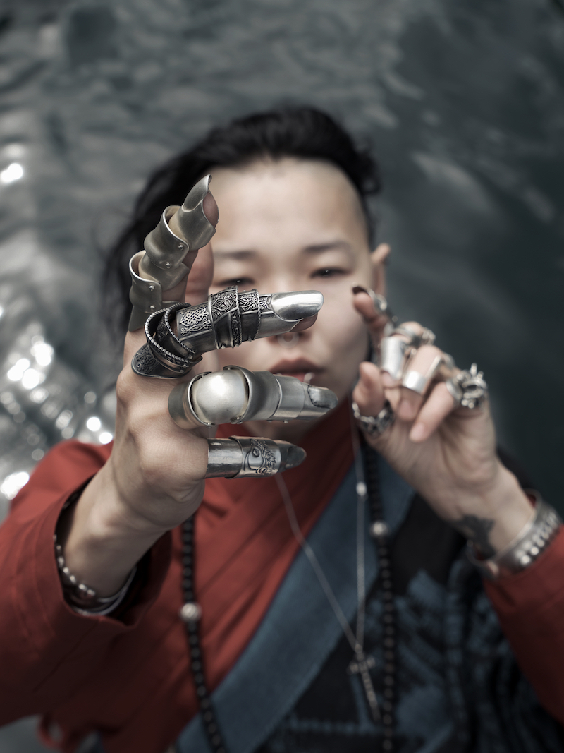 Mariia Khas crafts armor-like jewelry out of silver