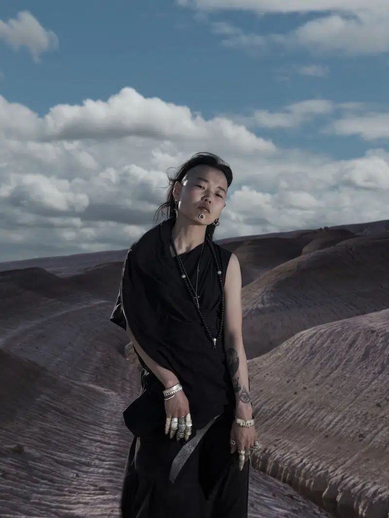 Mariia Khas crafts armor-like jewelry out of silver